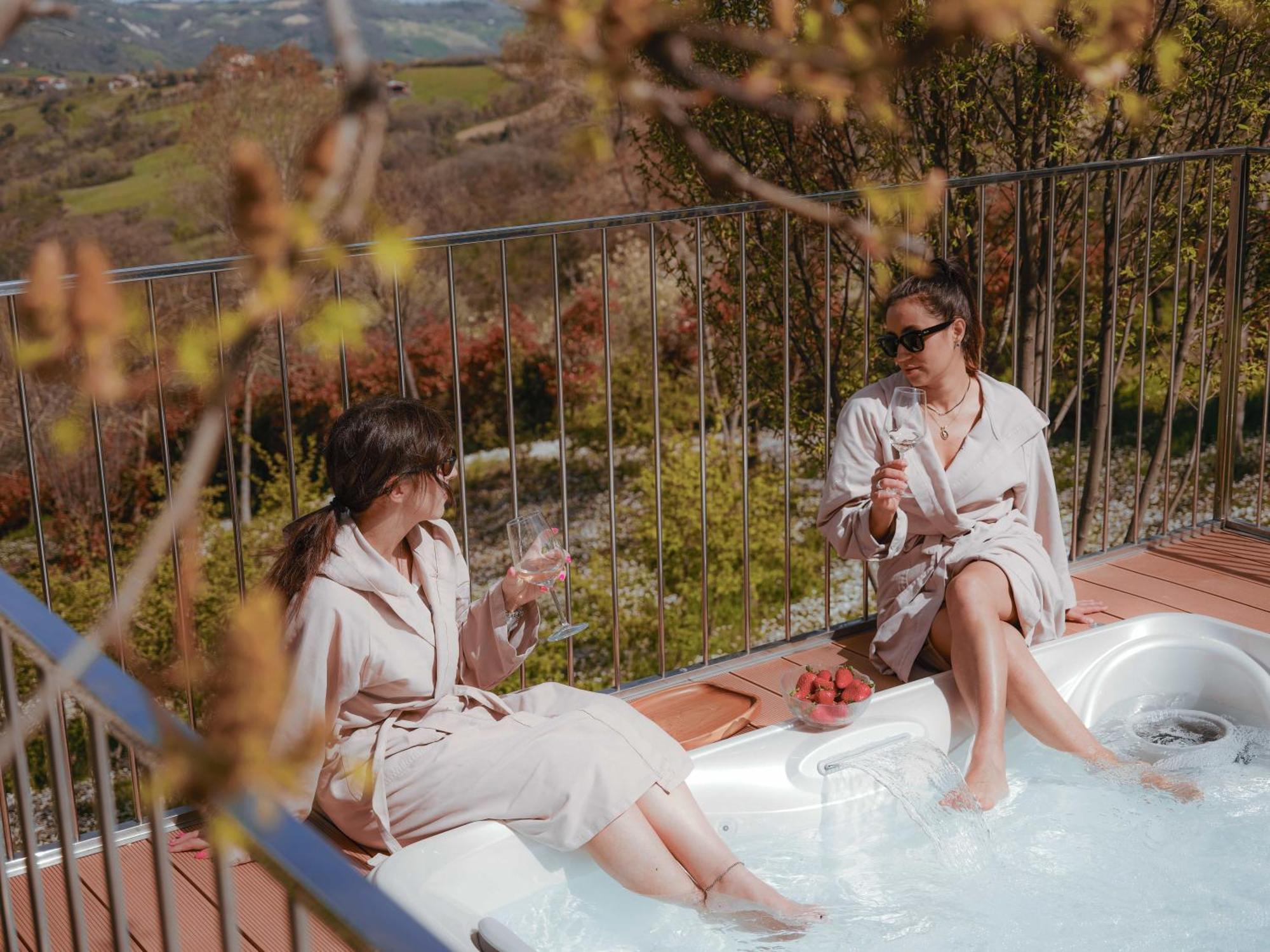 Couette-café Diffuso - Il Poggetto Tra & San Marino Urbino